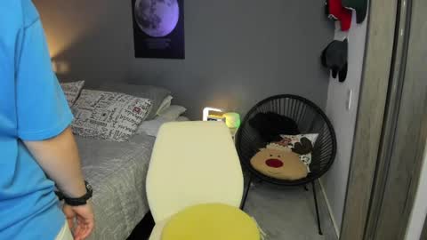 VALENTINA Luna  online show from 04-05-26, 01:58