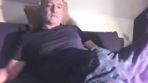 nobuddy online show from 12-23-25, 06:44