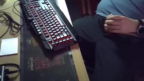 Snapshot of muso44 chatting on 09-17-25, 05:20 Muso online show from 09-17-25, 05:20