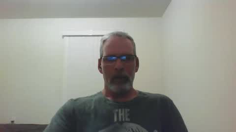 Snapshot of mustang_daddy chatting on 11-05-25, 12:32 307MountainMan online show from 11-05-25, 12:32