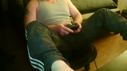 Snapshot of mustenjoyhead79 chatting on 11-27-25, 02:13 mustenjoyhead79 online show from 11-27-25, 02:13