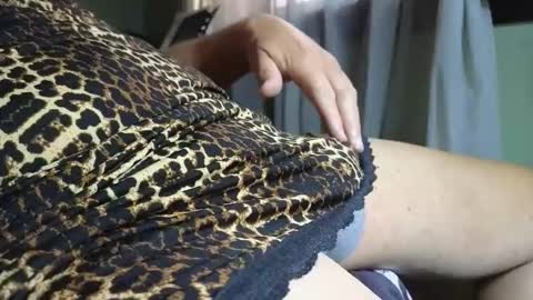 Muva Fucker online show from 11-25-25, 06:13