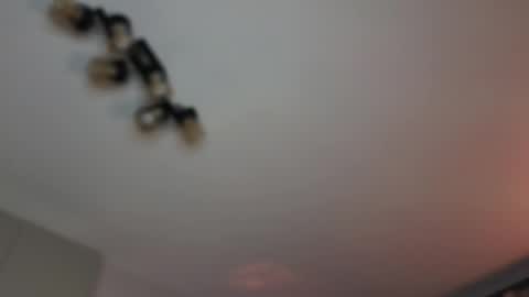 Snapshot of mvpzxc chatting on 11-03-25, 03:52 1x1 online show from 11-03-25, 03:52