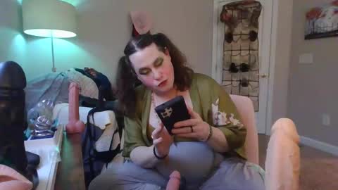 Mx Charlotte online show from 12-10-24, 07:54