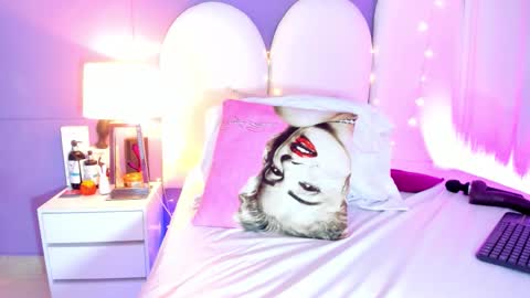 my_aleja_ online show from 01-16-26, 03:38