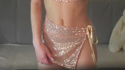 Polly online show from 04-01-26, 01:41