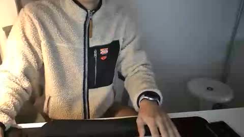 Snapshot of my_lovely_body chatting on 09-29-25, 06:07 my_lovely_body online show from 09-29-25, 06:07