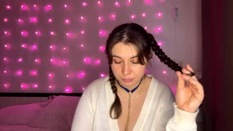 Snapshot of my_margaret_ chatting on 04-07-26, 04:18 Margaret online show from 04-07-26, 04:18