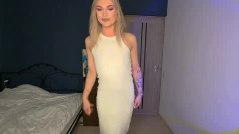 Snapshot of my_muse chatting on 02-22-25, 11:02 Sandra Muse online show from 02-22-25, 11:02