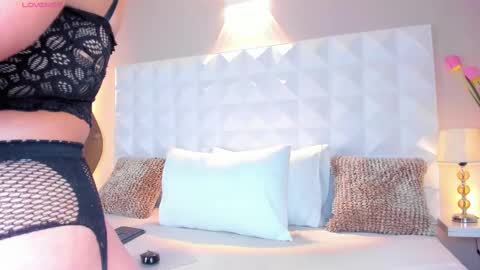 Mariana Evans online show from 02-12-25, 11:40