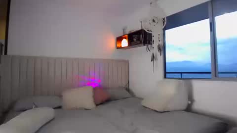 Snapshot of myahangel chatting on 09-26-25, 10:47 Myah Angel online show from 09-26-25, 10:47