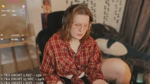 Snapshot of myanotherday chatting on 04-22-26, 10:33 Kate online show from 04-22-26, 10:33