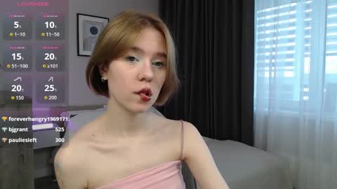 Snapshot of mybabylana chatting on 05-05-26, 07:16 Lana online show from 05-05-26, 07:16