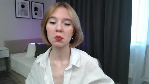 Snapshot of mybabylana chatting on 06-04-26, 11:05 Lana online show from 06-04-26, 11:05