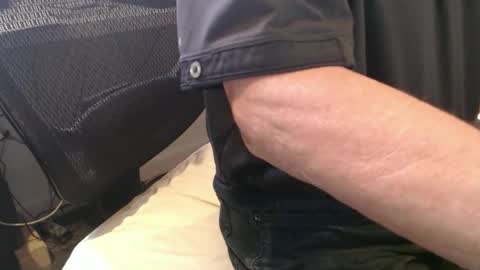 Snapshot of mycanadianhardguy chatting on 06-06-26, 02:55 Top8Incher online show from 06-06-26, 02:55