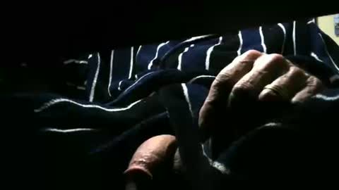 Snapshot of mycock594498 chatting on 02-08-25, 01:33 mycock594498 online show from 02-08-25, 01:33