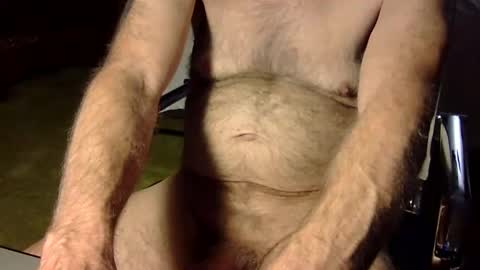 Snapshot of mydiboi chatting on 10-25-25, 05:26 r-glenn-01 online show from 10-25-25, 05:26