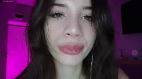 Snapshot of mydrool chatting on 02-19-25, 08:31 mydrool online show from 02-19-25, 08:31