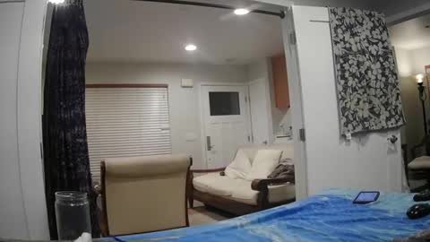 Snapshot of myfuckbuddy69 chatting on 09-30-25, 04:06 Myfuckbuddy69 online show from 09-30-25, 04:06