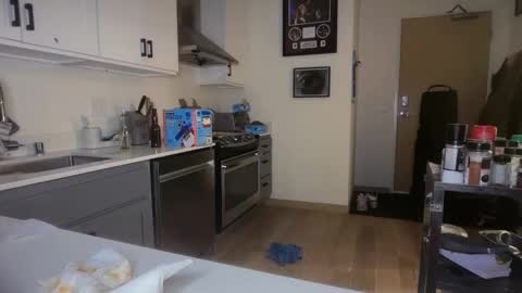 DaDDY D online show from 01-12-26, 04:07