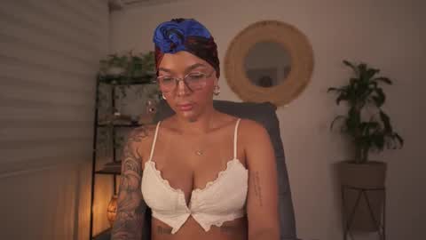 jacke BUNNY online show from 01-17-26, 12:48