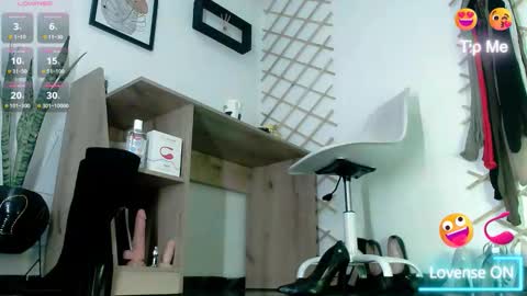 myla sarah1 online show from 11-15-25, 09:32