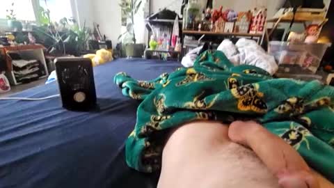 Snapshot of myluxdick chatting on 02-16-26, 01:51 myluxdick online show from 02-16-26, 01:51