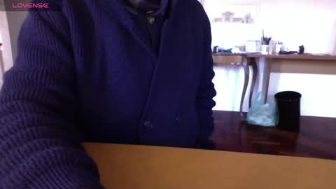 Bi sexy guy lovense hush is on private is open or password show tip if you like. online show from 01-11-25, 08:11