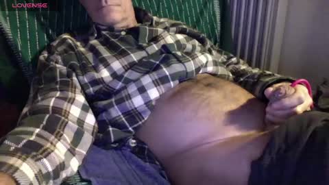 Bi sexy guy lovense hush is on private is open or password show tip if you like. online show from 03-04-25, 05:03