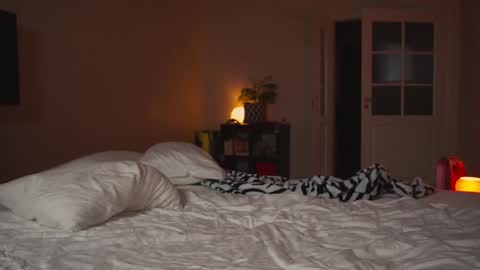 Sima online show from 02-05-26, 03:49