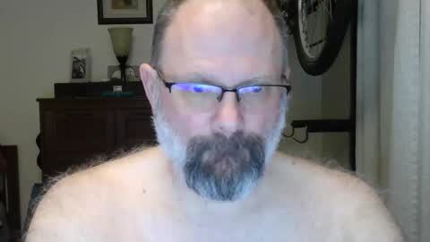 Snapshot of mysecretaccount0311_bravo chatting on 04-28-26, 06:07 Just hanging out - No pressure online show from 04-28-26, 06:07