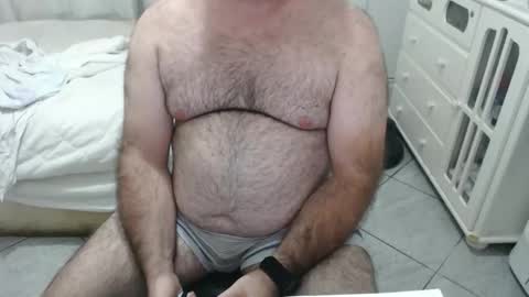 Snapshot of mysterbearmg chatting on 11-15-25, 01:47 mysterbearmg online show from 11-15-25, 01:47