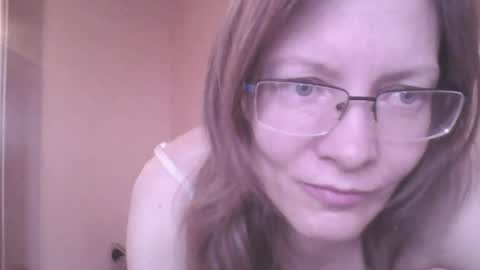 mysterious_blondy online show from 05-31-26, 03:26