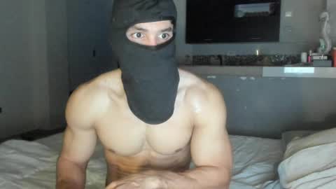 mysterious_muscles online show from 04-09-26, 11:21