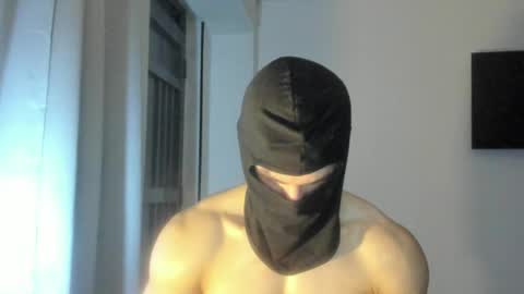 Snapshot of mysterious_muscles chatting on 04-30-26, 11:09 mysterious_muscles online show from 04-30-26, 11:09