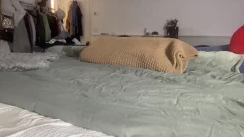 mysteriousmadam_ online show from 01-10-26, 03:30