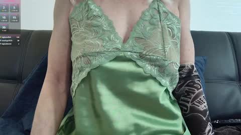 Snapshot of mystery_nymph_milf chatting on 12-18-24, 03:55 Mystery Nymph Milf online show from 12-18-24, 03:55