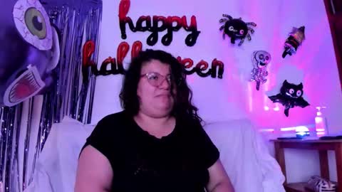 Snapshot of mystery_psique chatting on 10-29-25, 03:14 mystery_psique online show from 10-29-25, 03:14