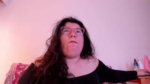 Snapshot of mystery_psique chatting on 11-22-25, 07:13 mystery_psique online show from 11-22-25, 07:13