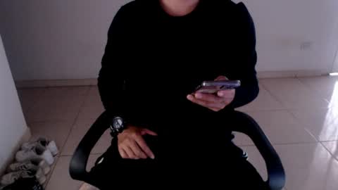 Snapshot of mysteryboy_thin16 chatting on 07-26-26, 10:27 mysteryboy_thin16 online show from 07-26-26, 10:27