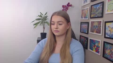 Erica online show from 01-17-25, 10:33