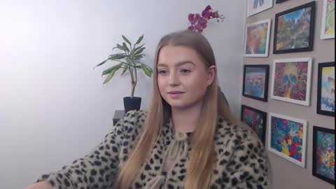 Erica online show from 01-20-25, 12:28