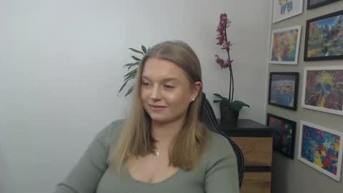 Erica online show from 01-10-26, 11:45