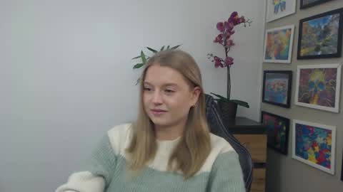 Erica online show from 02-10-26, 08:29