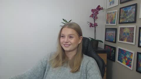 Erica online show from 03-02-26, 12:56