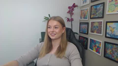 Erica online show from 04-16-26, 09:10