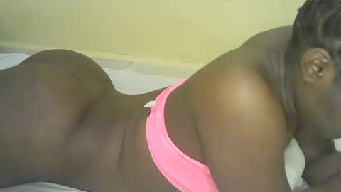 Snapshot of mystic_linna chatting on 06-14-26, 04:03 mystic_linna online show from 06-14-26, 04:03