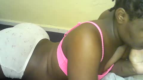 Snapshot of mystic_linna chatting on 06-27-26, 05:34 mystic_linna online show from 06-27-26, 05:34