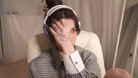 MILLI online show from 11-29-25, 12:08