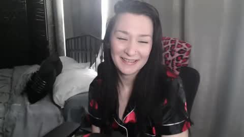 Snapshot of mysticmuse94 chatting on 03-07-25, 02:34 MysticMuse online show from 03-07-25, 02:34